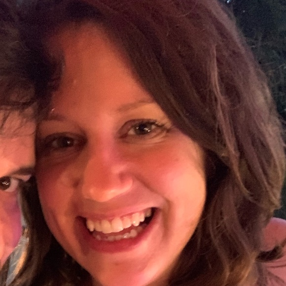 Meet your Posher, Kelly - Picture 7 of 7